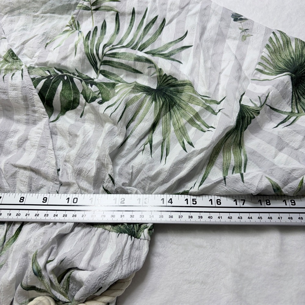 CUPSHE Cover Up Tropical Palm Leaf Striped Rope Belt Green White Size S - Picture 5 of 5